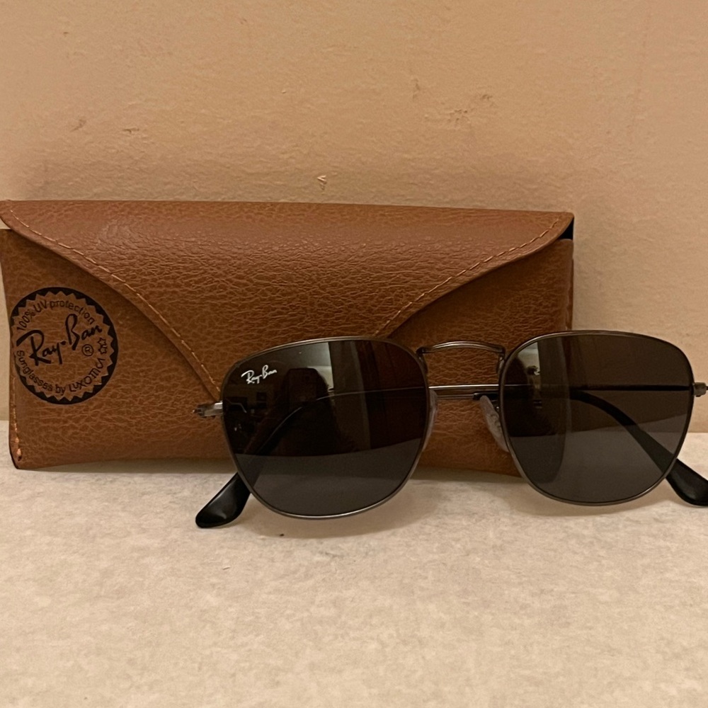 Ray ban sunglasses